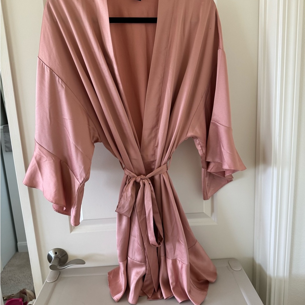 VS Blush Kimono Satin Robe